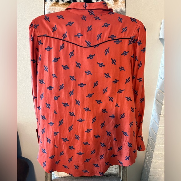 Women’s Cotton Rye cactus button up shirt - Picture 2 of 6